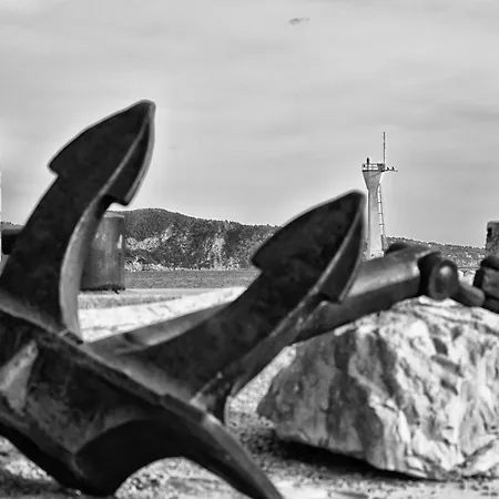 Pointe * Saint-Cyr-sur-Mer